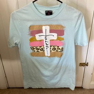 Love in Faith T-shirt Size S